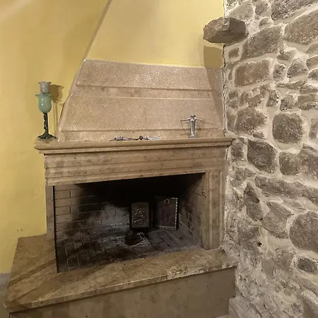 Venerato Traditional * Kerasia (Crete)